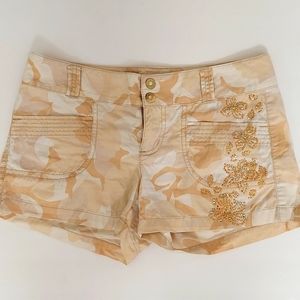 Express Low-rise, Sequined, tan/camo short, size 0